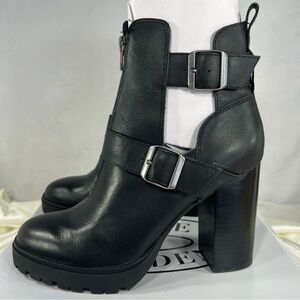 NEW Steve Madden Lavish Leather Black Zipper Boot Shoe Size 11